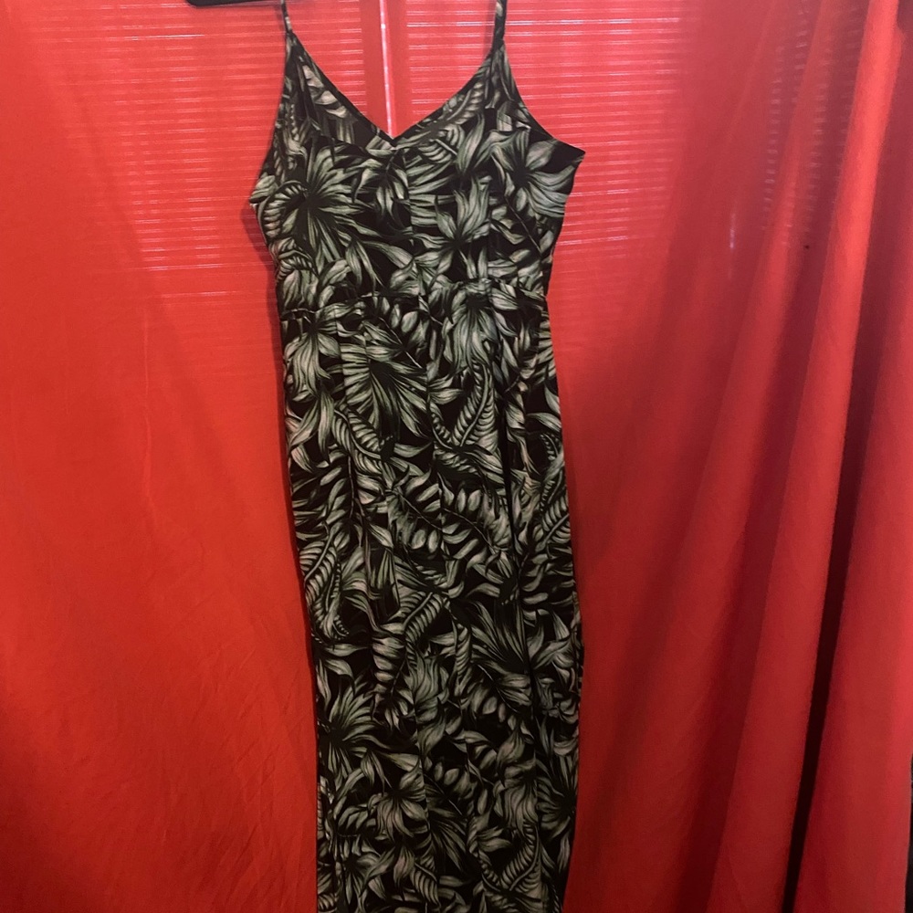 H&M divided maxi dress tropical leave print